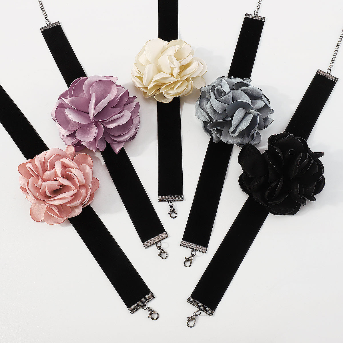 N10282 Retro Romantic Fabric Rose Flower Choker Necklace
