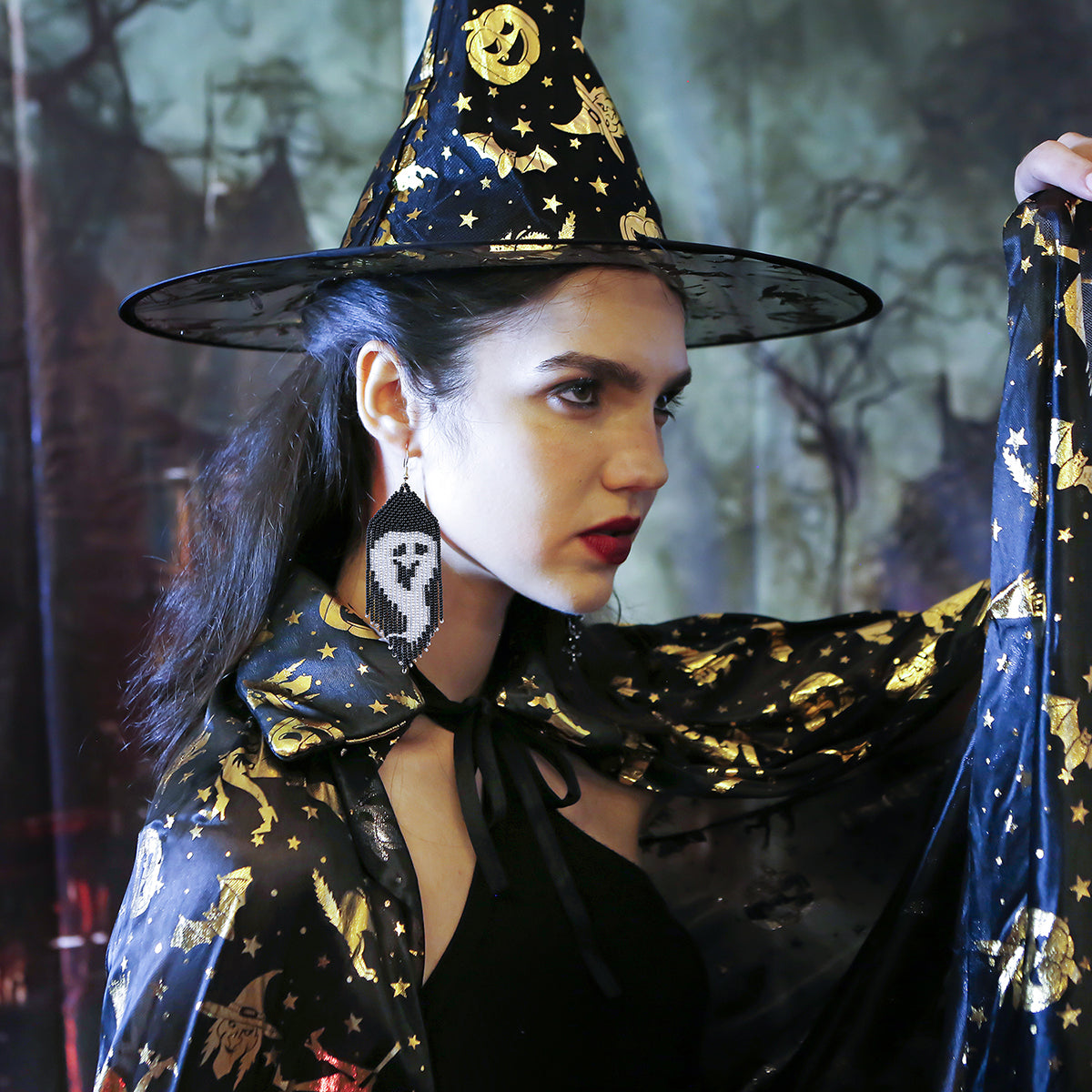 E11923 Halloween Ghosts Tassel Seed Beads Earrings