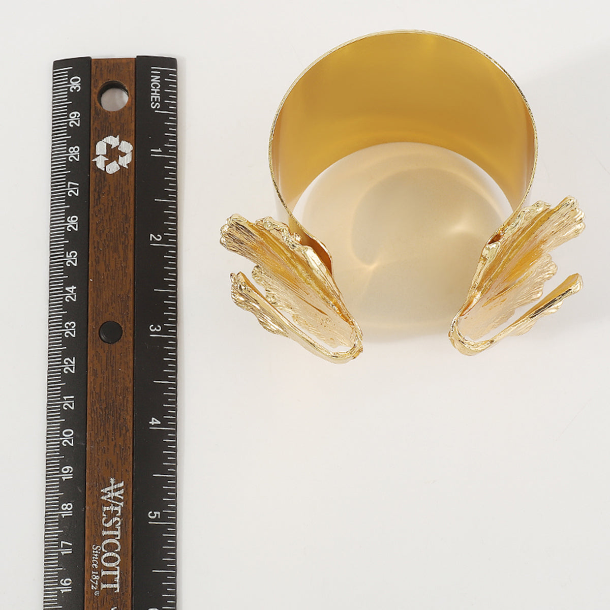 B2048 Retro Wide Metal Flower Open Bangle