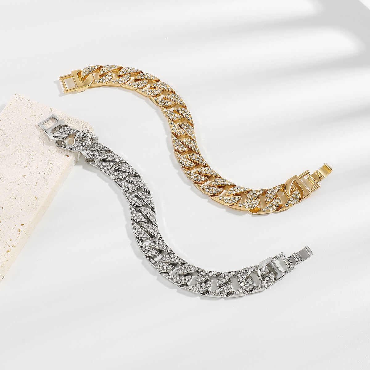 B2224 Cuban Rhinestone Chunky Chain Bracelet