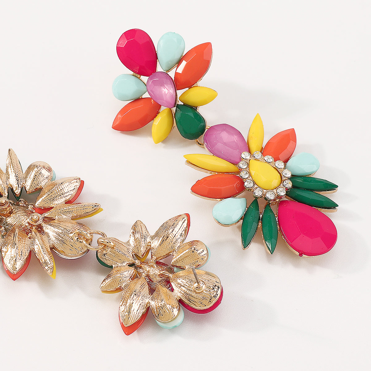 E10900 Trend Colorful Resin Flower Statement Earrings