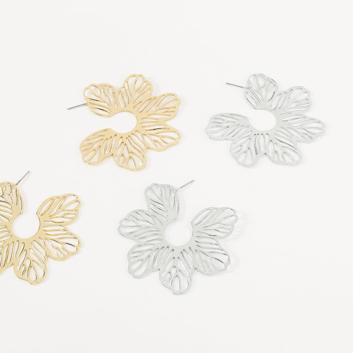 E11337H Flat Flower Drop Dangle Earrings