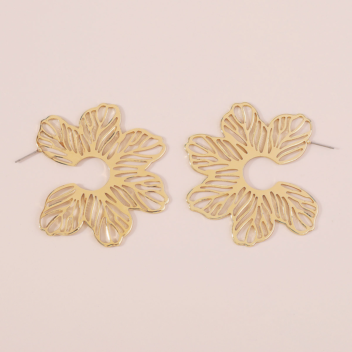 E11337H Flat Flower Drop Dangle Earrings