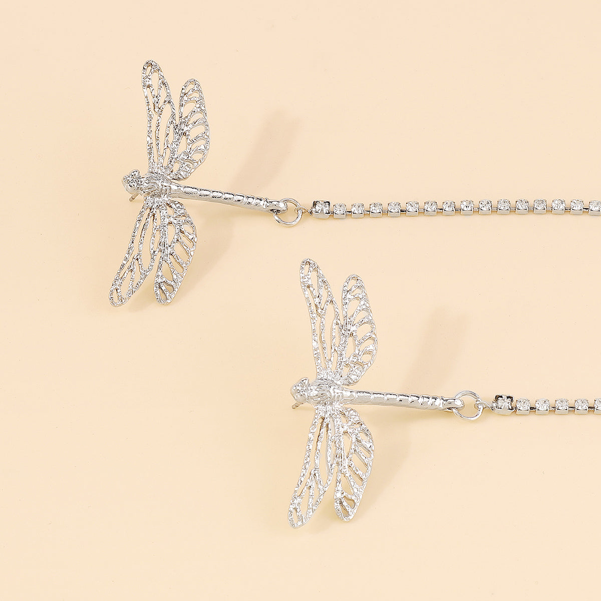 E11359 Metal Dragonfly Long Dangle Earrings