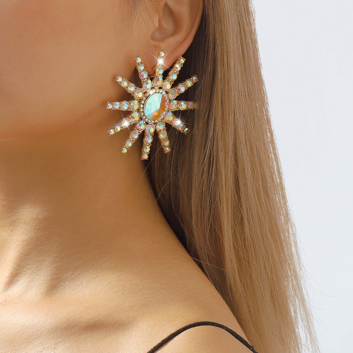 E11456 Luxury Large Rhinestone Round Drop Earrings