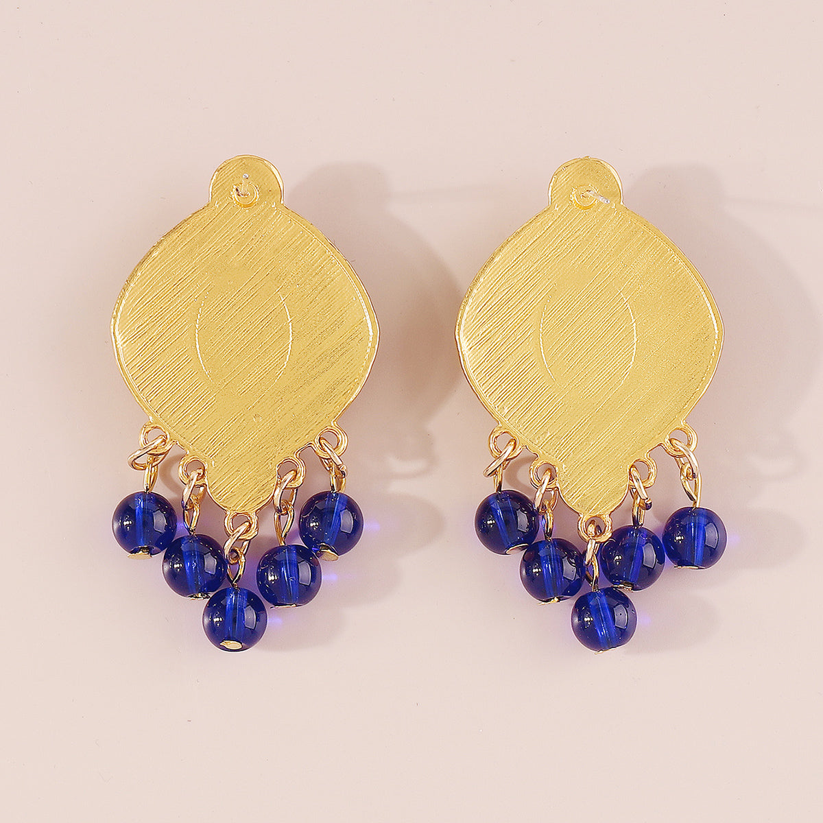 E11485 Vintage Resin Beads Dangle Earrings