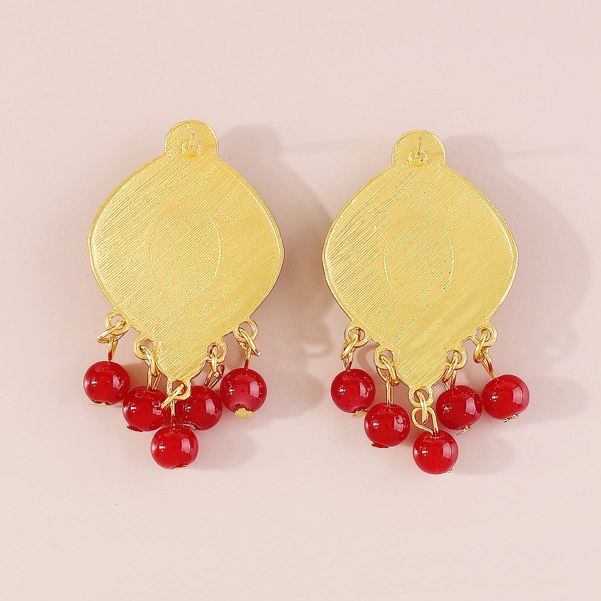 E11485 Vintage Resin Beads Dangle Earrings