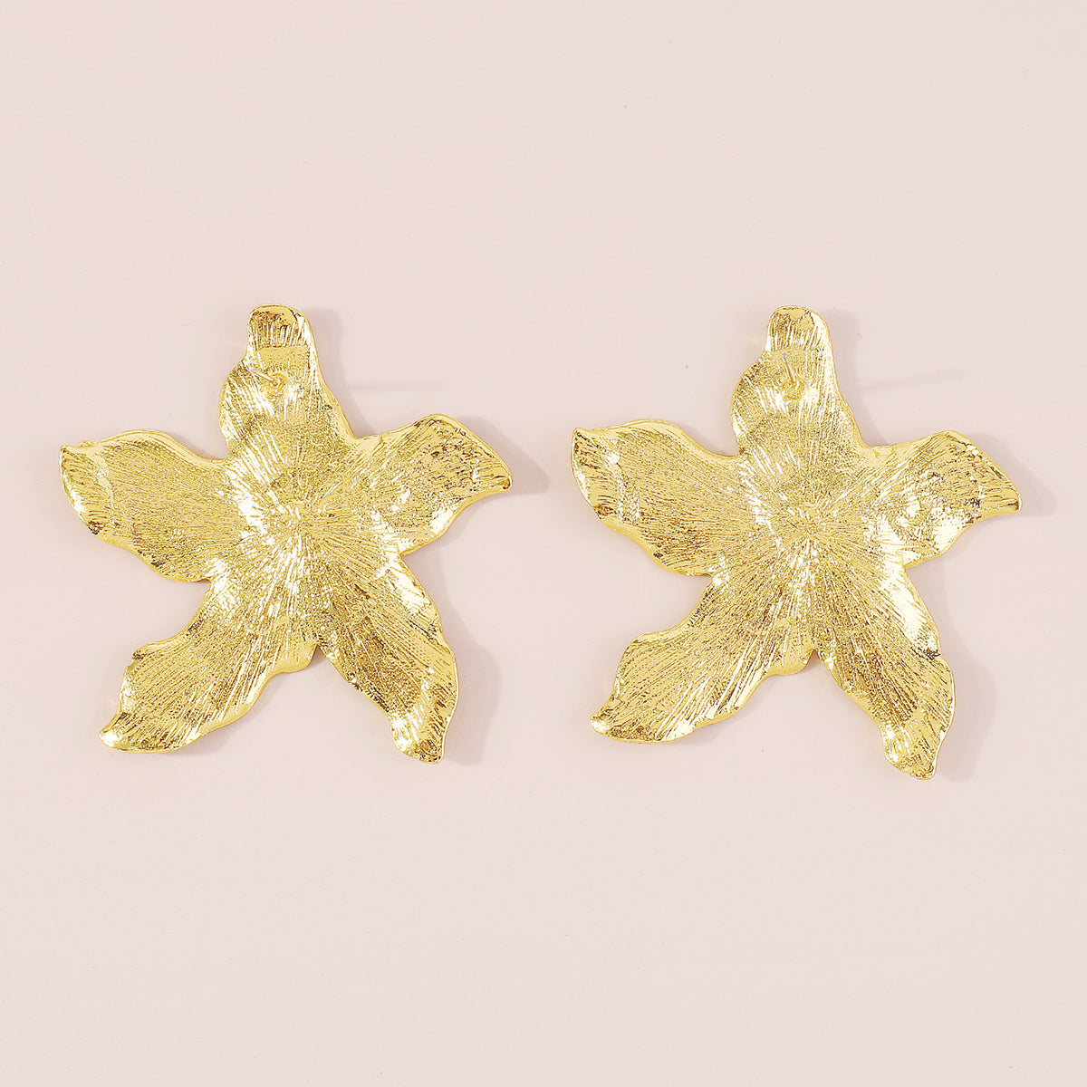 E11616 Large Metal Starfish Earrings