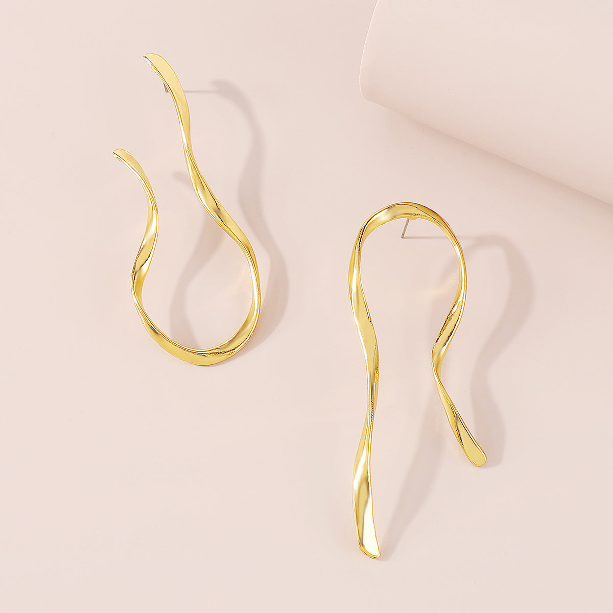 E11659 Geometric Irregular Metal U-shaped Dangle Earring