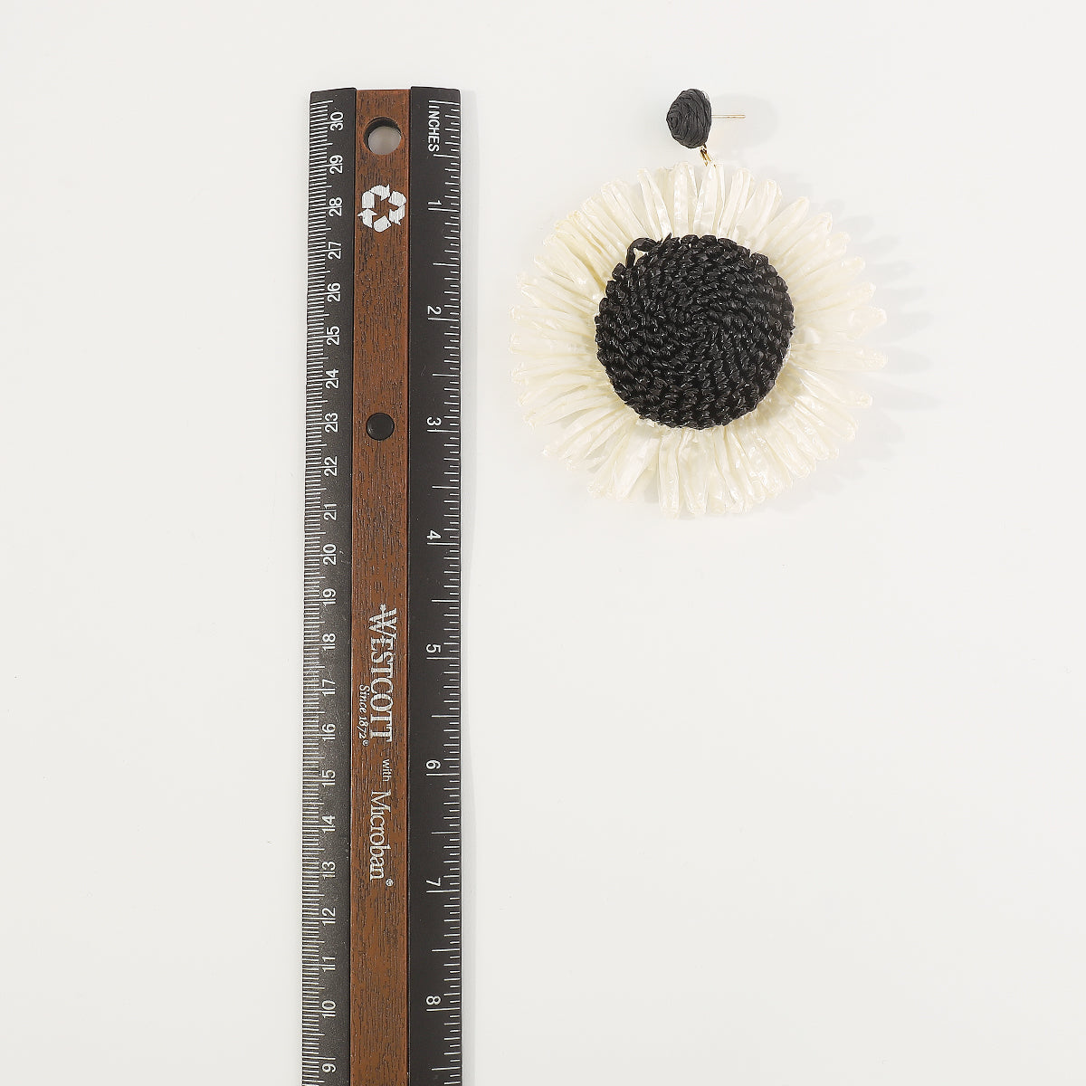E11750 Boho Large Raffia Sunflower Drop Earrings