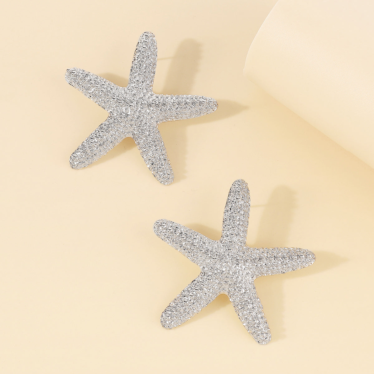 E11778 Large Metal Starfish Stud Earrings