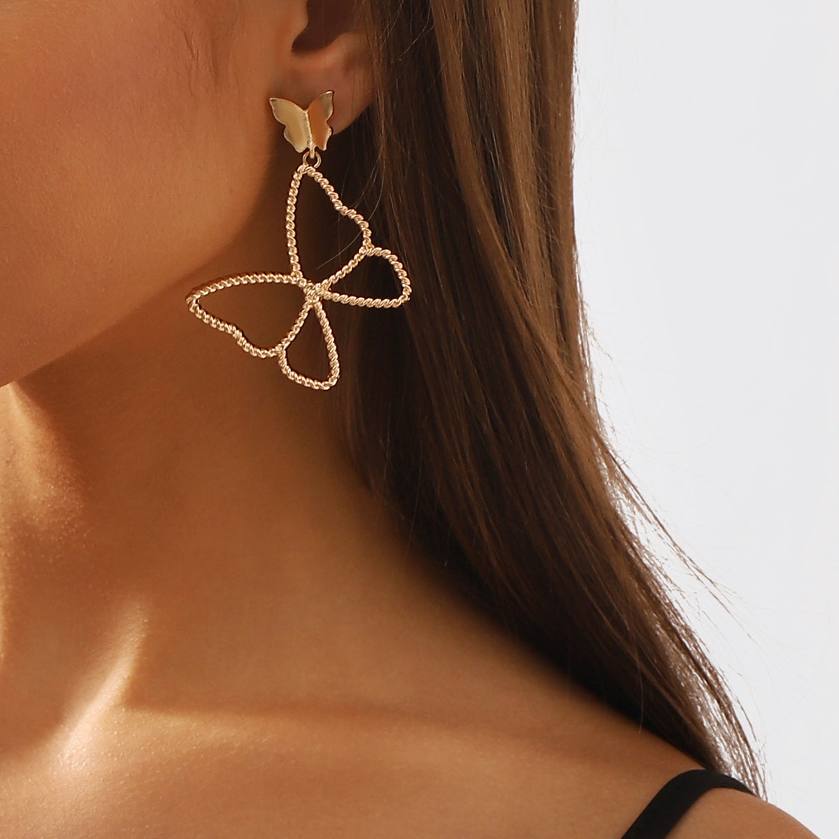 E11828 Large Metal Butterfly Dangle Earrings
