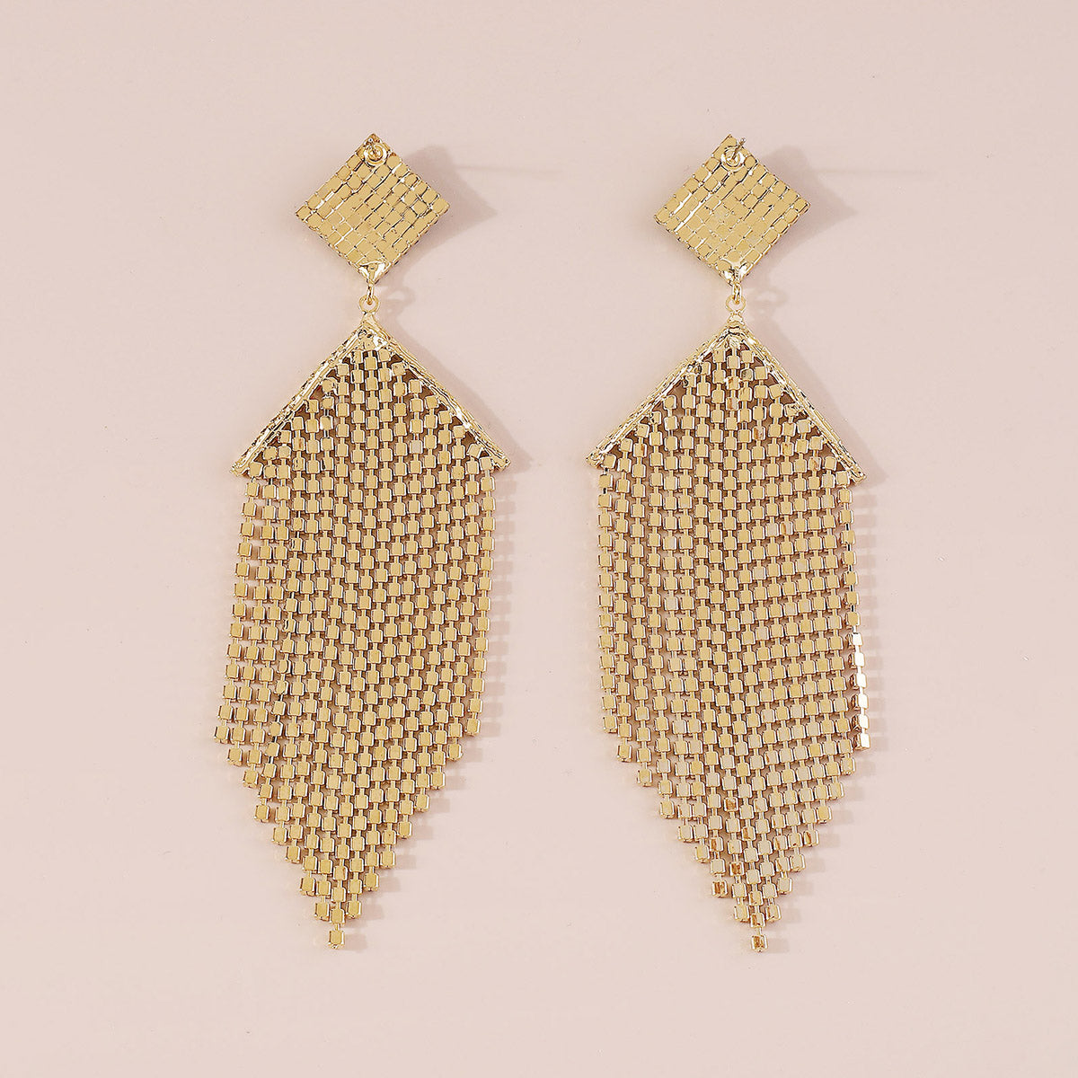 E11834 Lux Crystal Chandelier Earrings