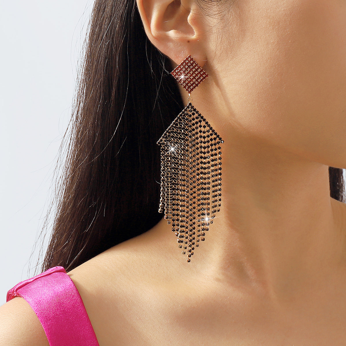 E11834 Lux Crystal Chandelier Earrings