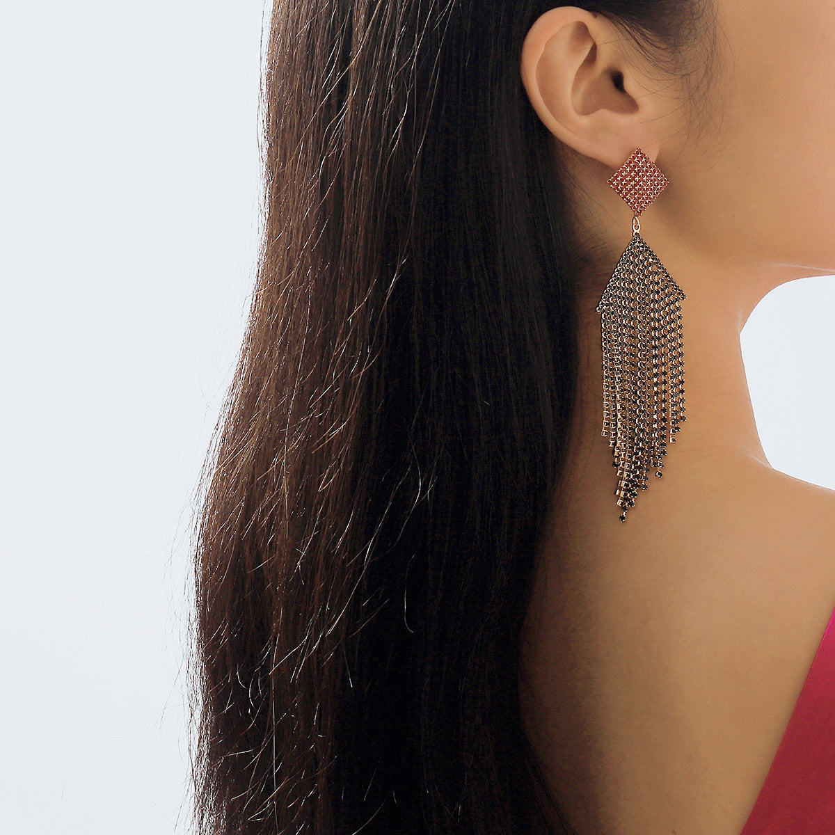 E11834 Lux Crystal Chandelier Earrings