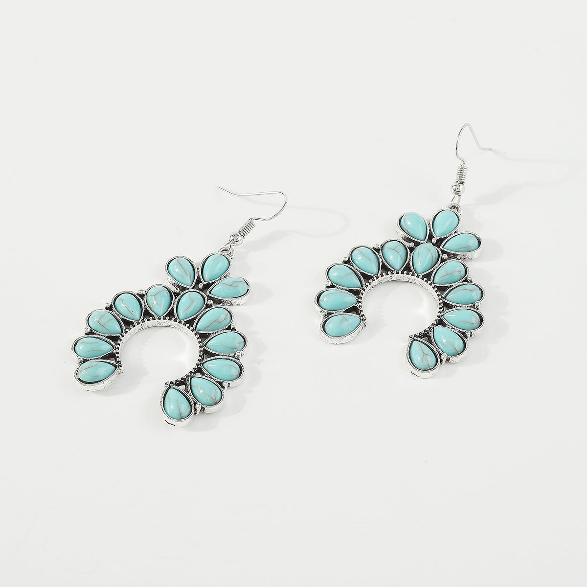 E11868 Western Turquoise Geometric Drop Earrings