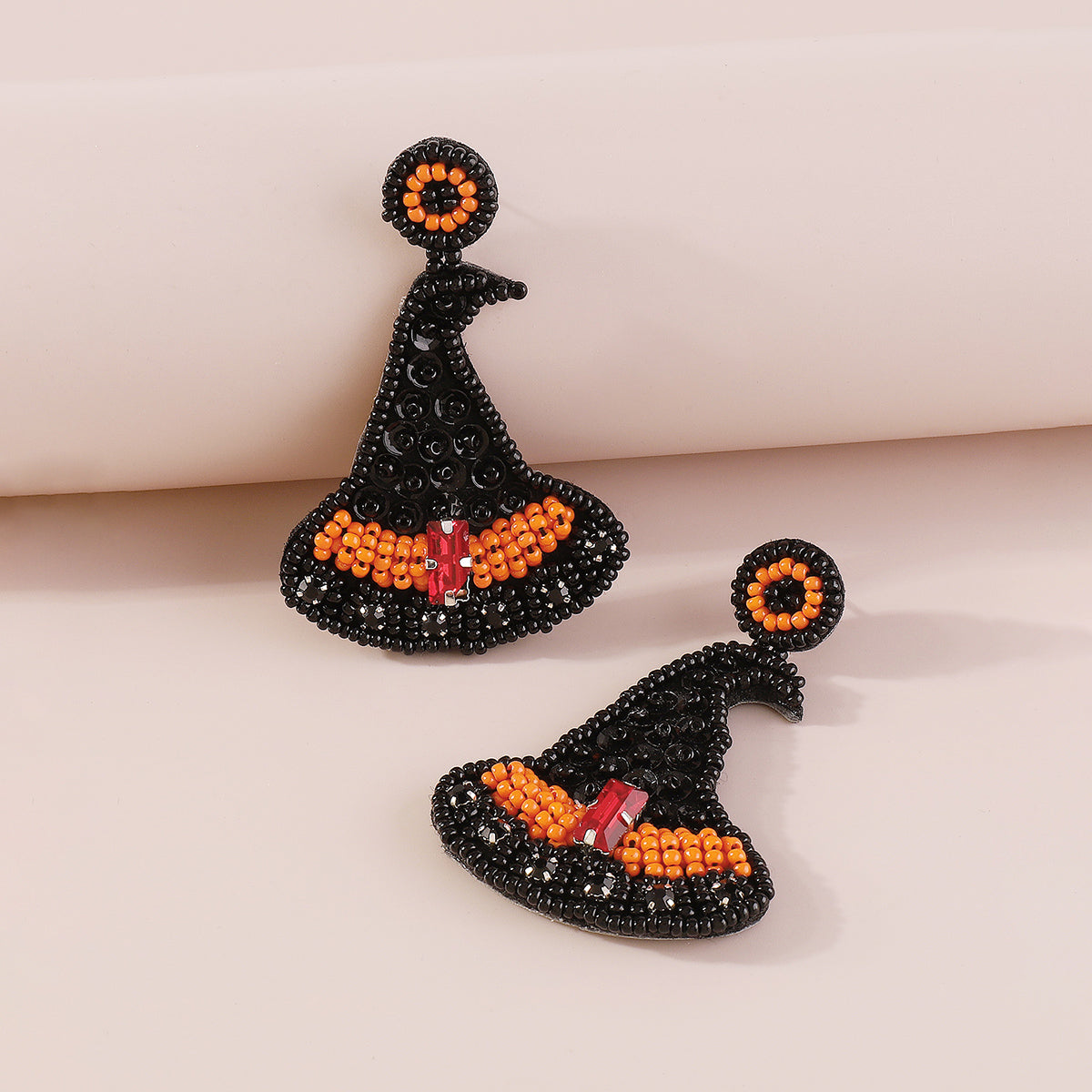 E11922 Halloween Beaded Witch Hat Drop Earrings