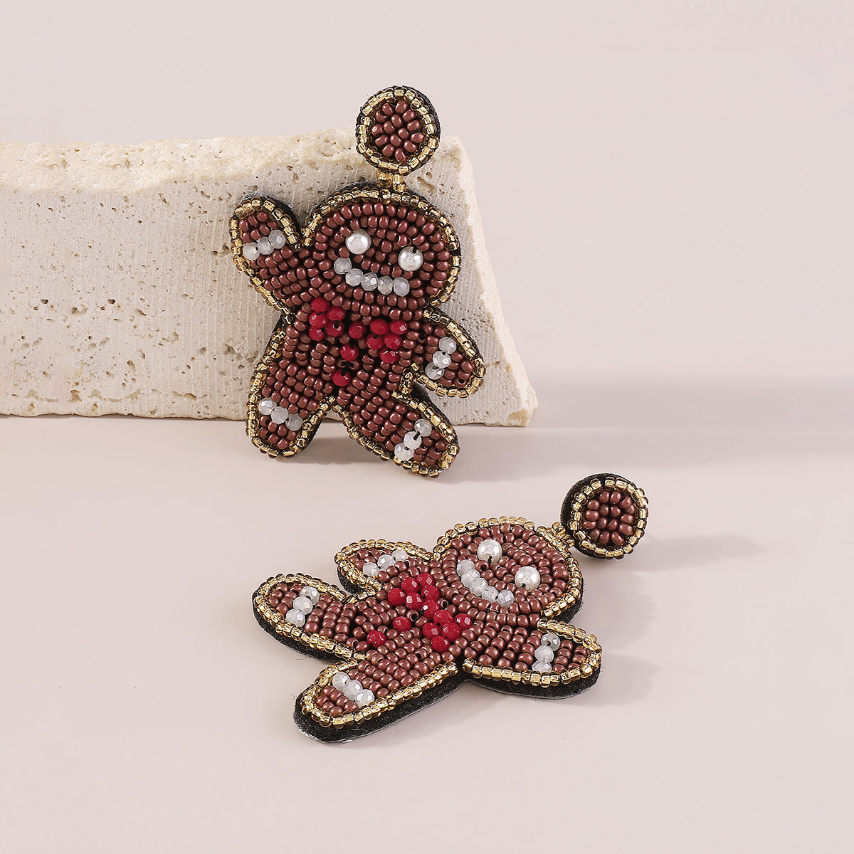 E11927 Christmas Cute Snowman Dangle Earrings