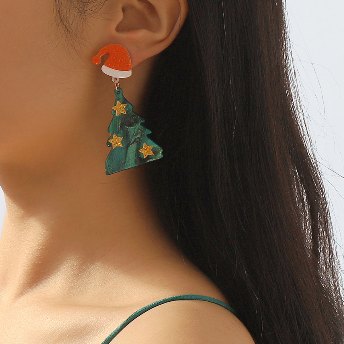 E11963 Acrylic Christmas Tree Hat Drop Earrings