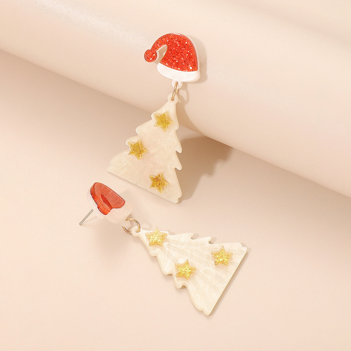 E11963 Acrylic Christmas Tree Hat Drop Earrings