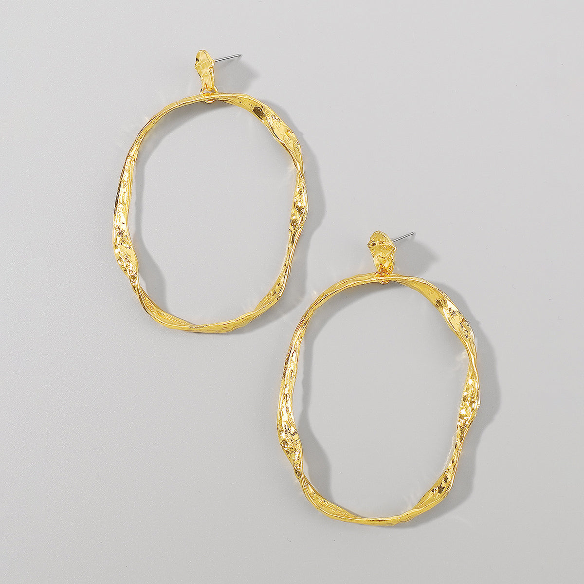 E12017 Large Metal Elliptic Dangle Earrings