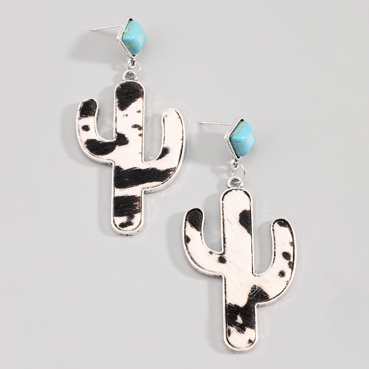 E12095 Leopard Print Turquoise Cactus Dangle Earrings
