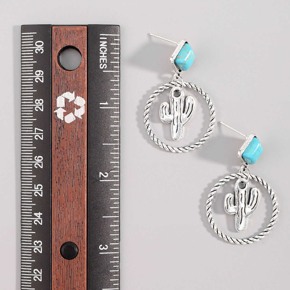 E12104 Western Silver Flower and Cactus Earrings