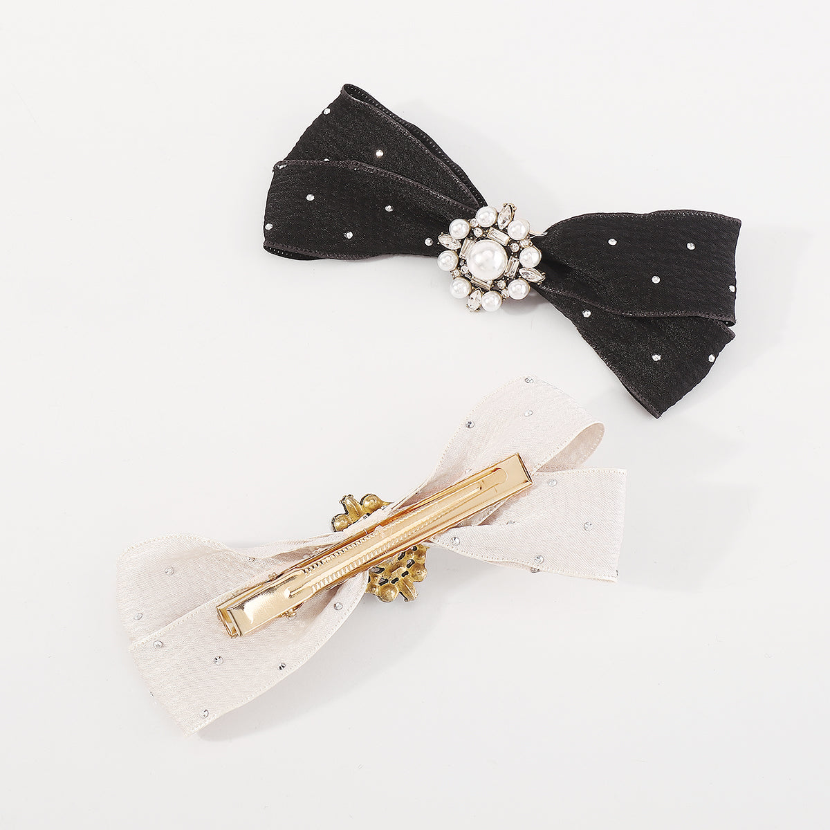 F5546 Medium Size Rhinestone Pearl Bow Barrettes Clips