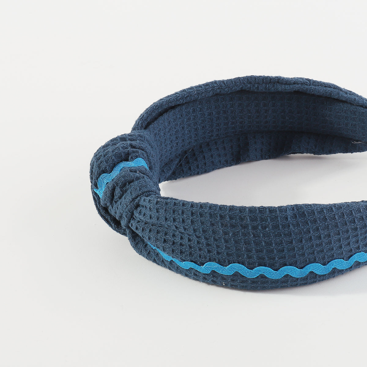 F6475 Solid Color Waffle with Wave Webbing Knot Headband
