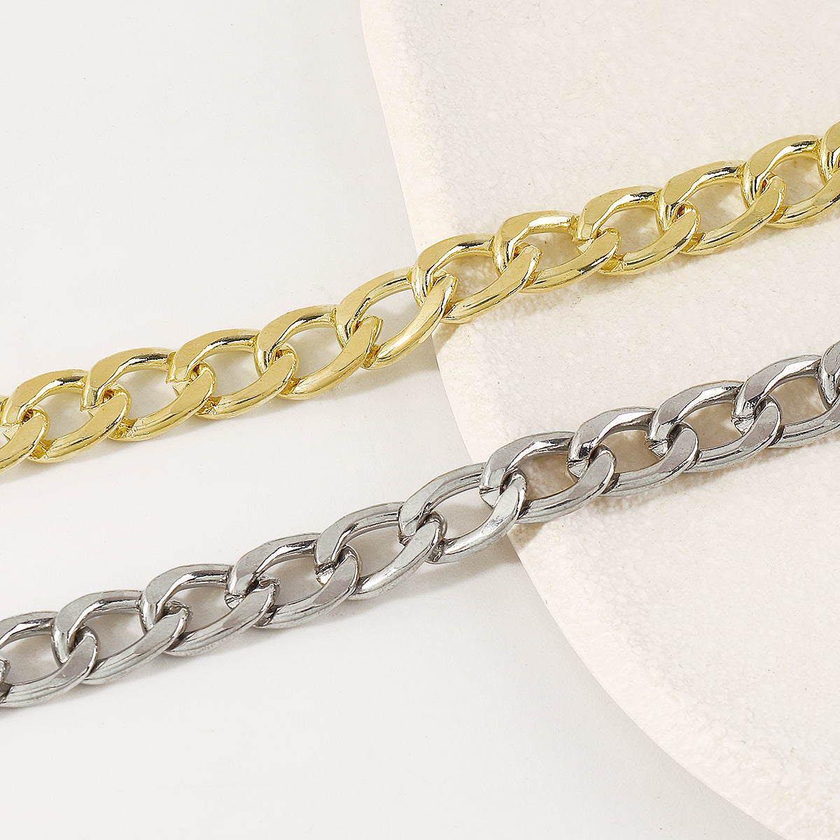 N10495 Rhinestone Padlock Choker Chain Necklace