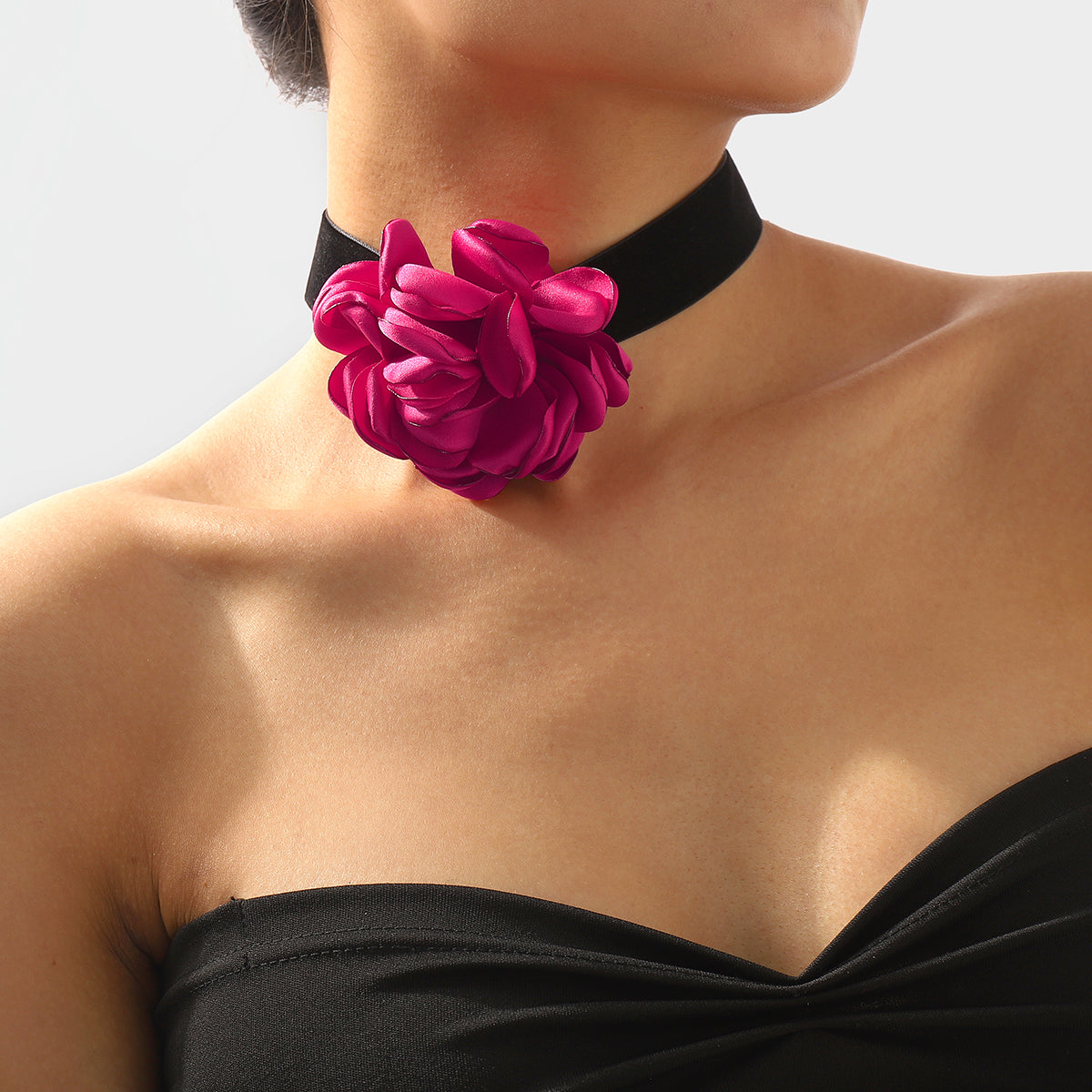 N10282 Retro Romantic Fabric Rose Flower Choker Necklace