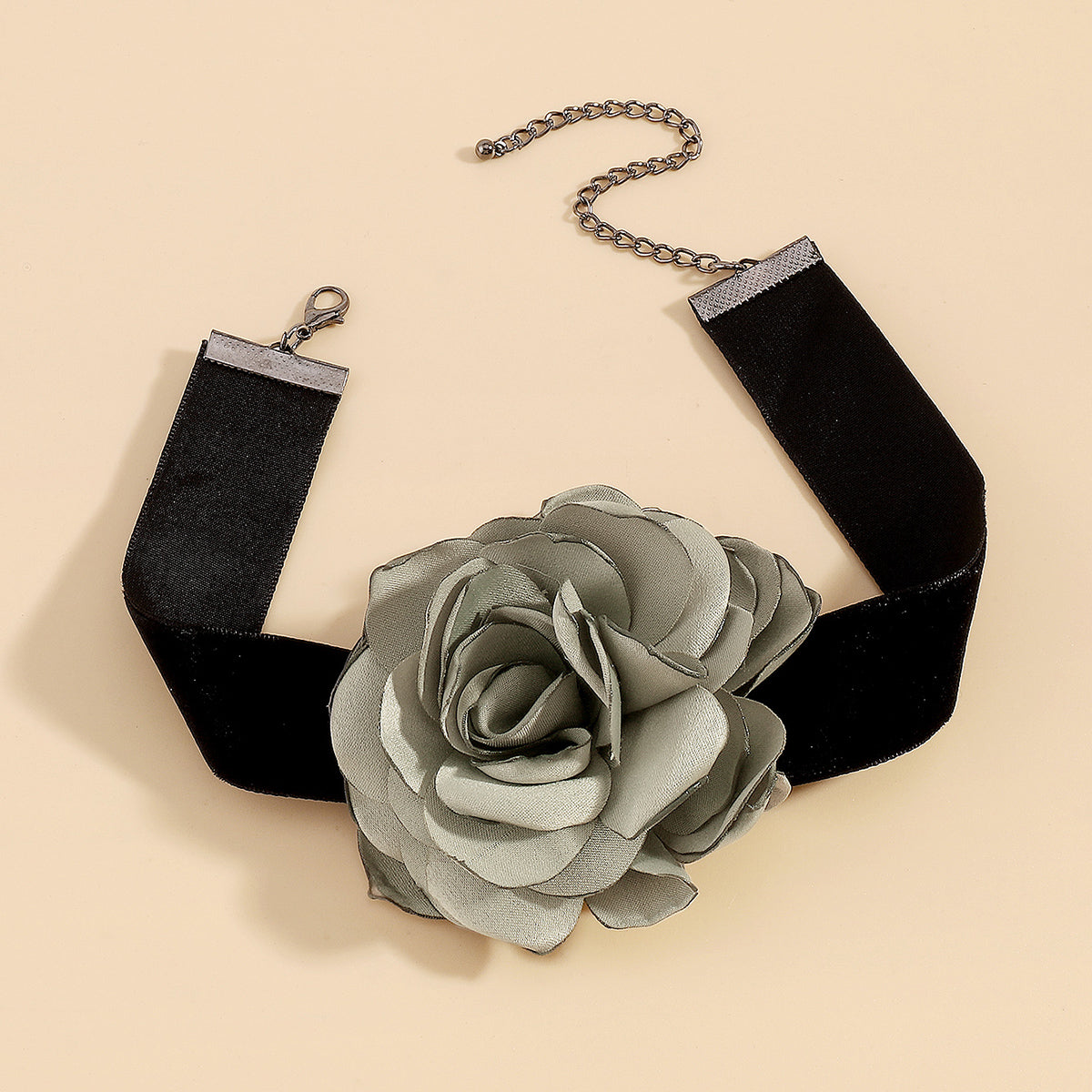 N10282 Retro Romantic Fabric Rose Flower Choker Necklace
