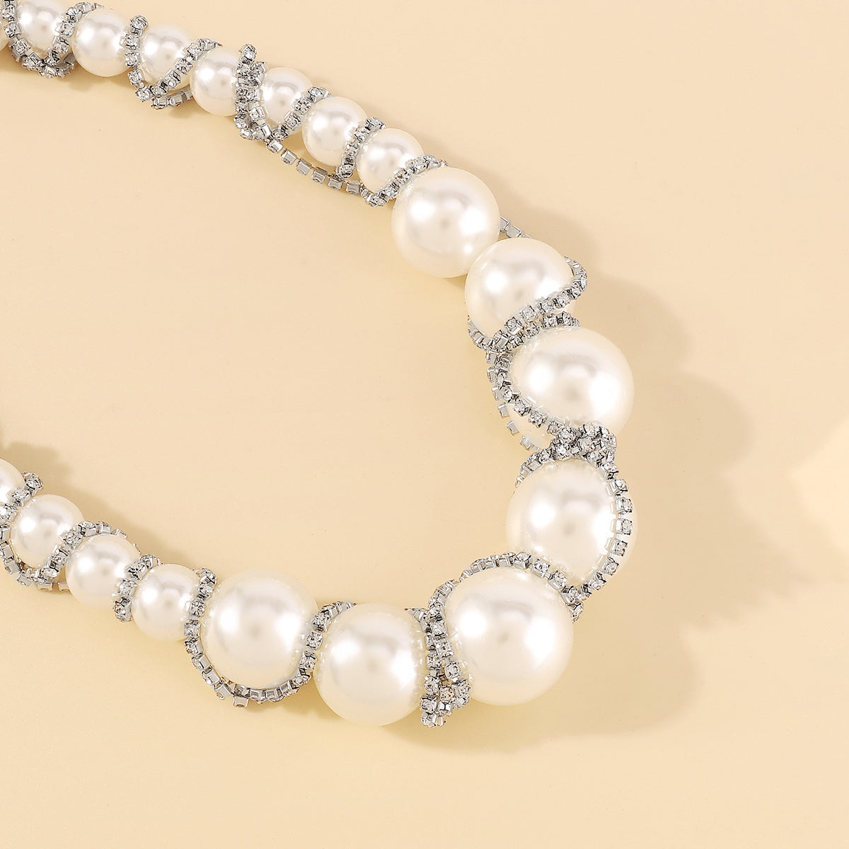 N11131 Extra Large Faux Pearl Rhinestone Chain Necklace