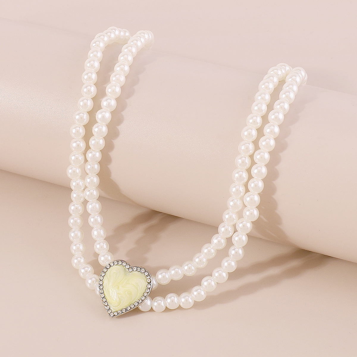 N11138 Layered Pearls Chain Enamel Heart Choker Necklace