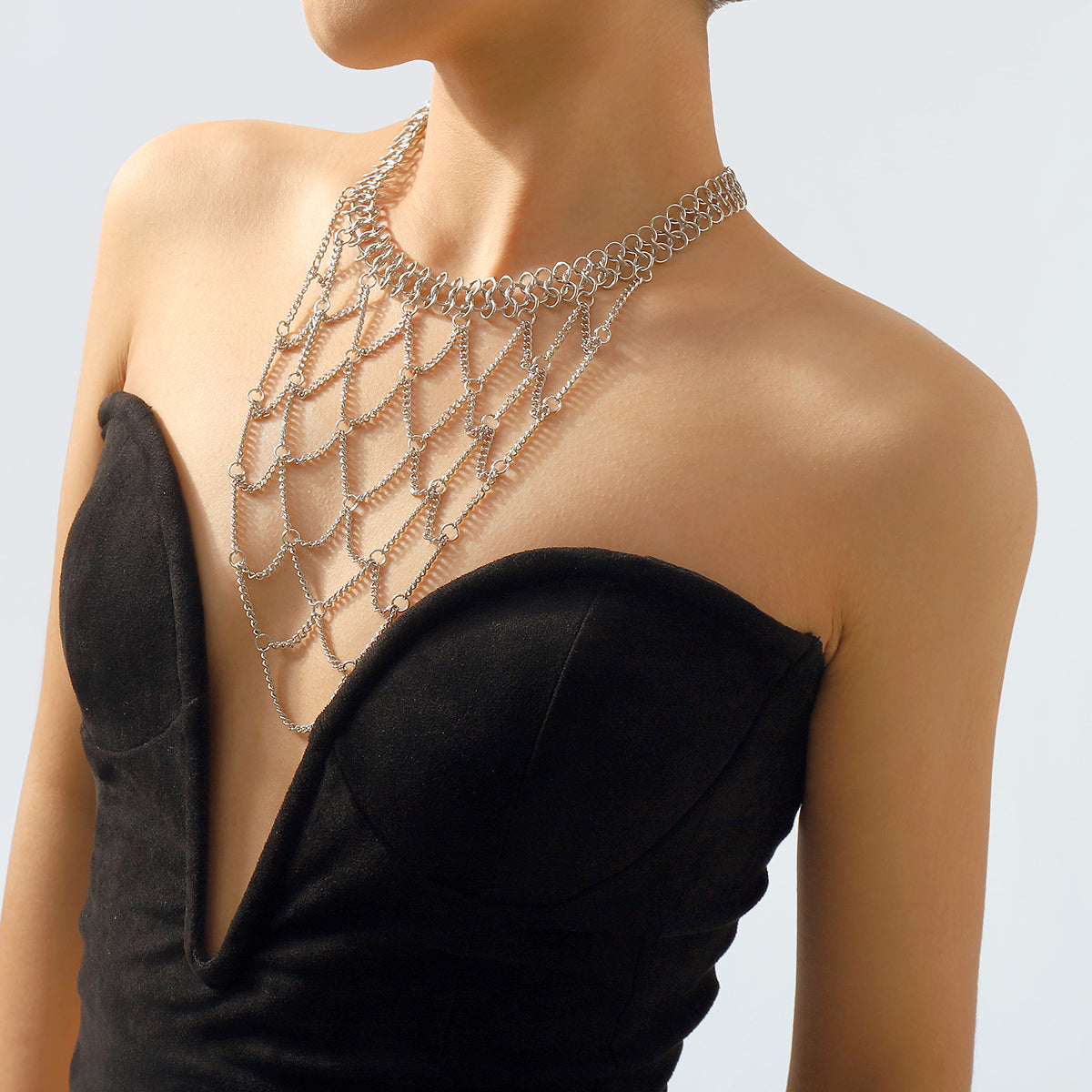 N11211 Metal Latticed Long Pendant Necklace