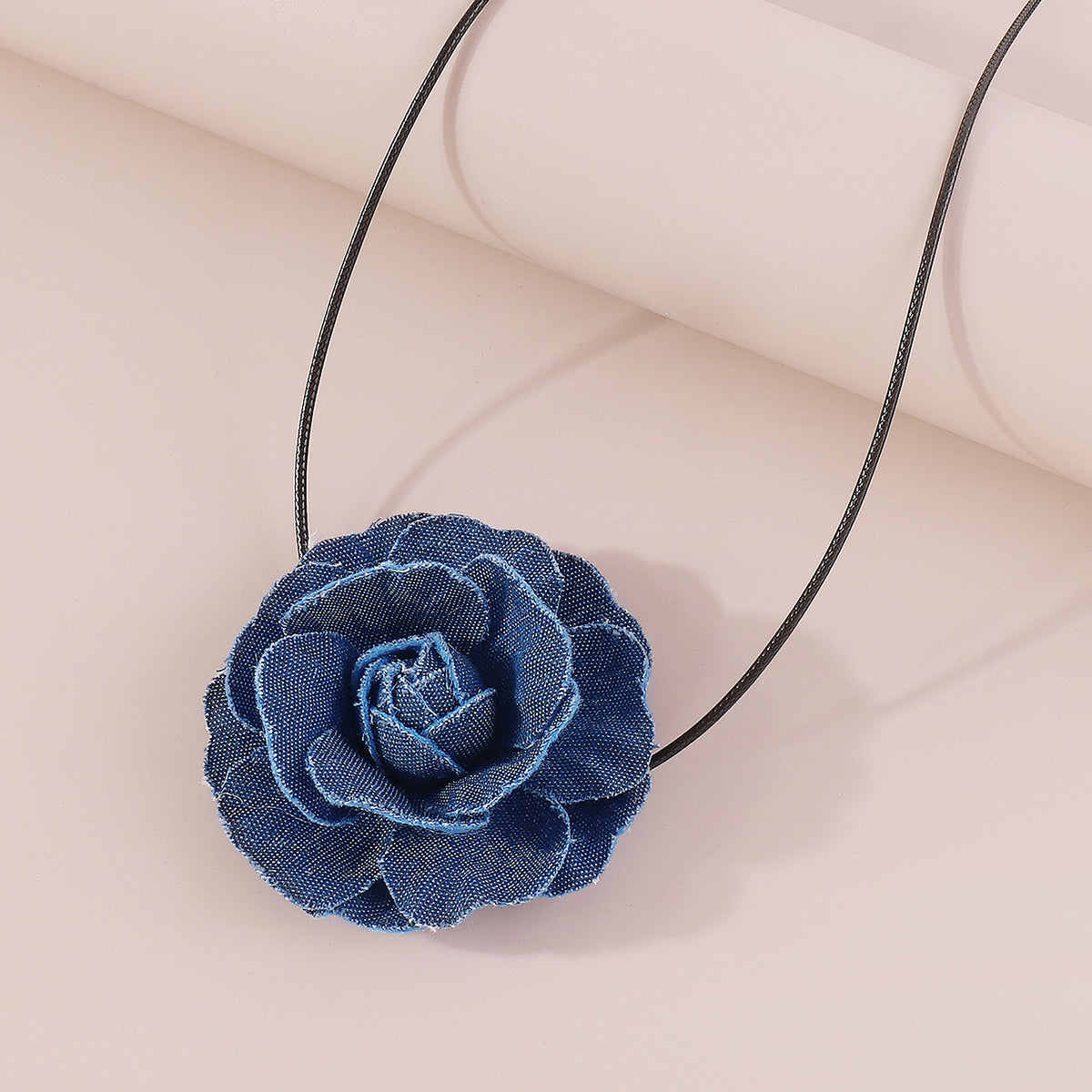 N11261 Retro Denim Flower Choker Necklace