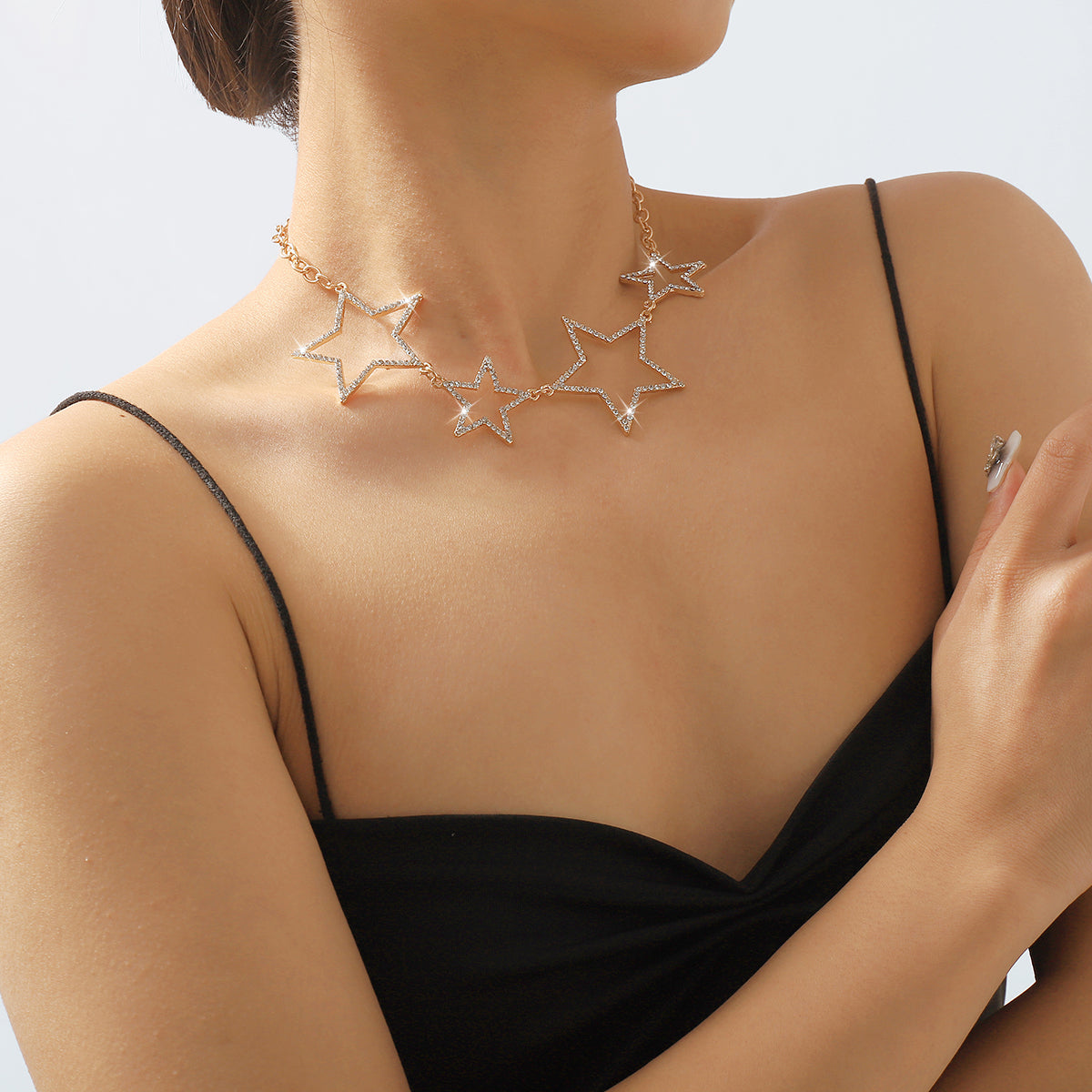 N11275 Rhinestone Star Statement Necklace
