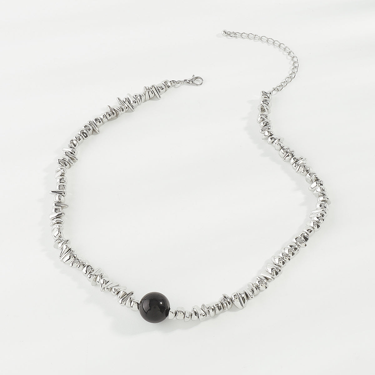 N11354 Geometric Metal Pearl Pendant Necklace