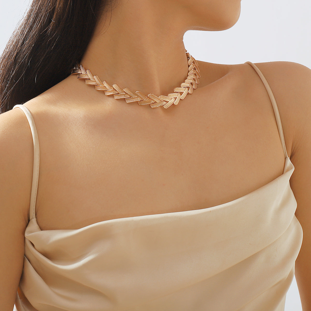 N11369 Statement Chain Choker Necklace