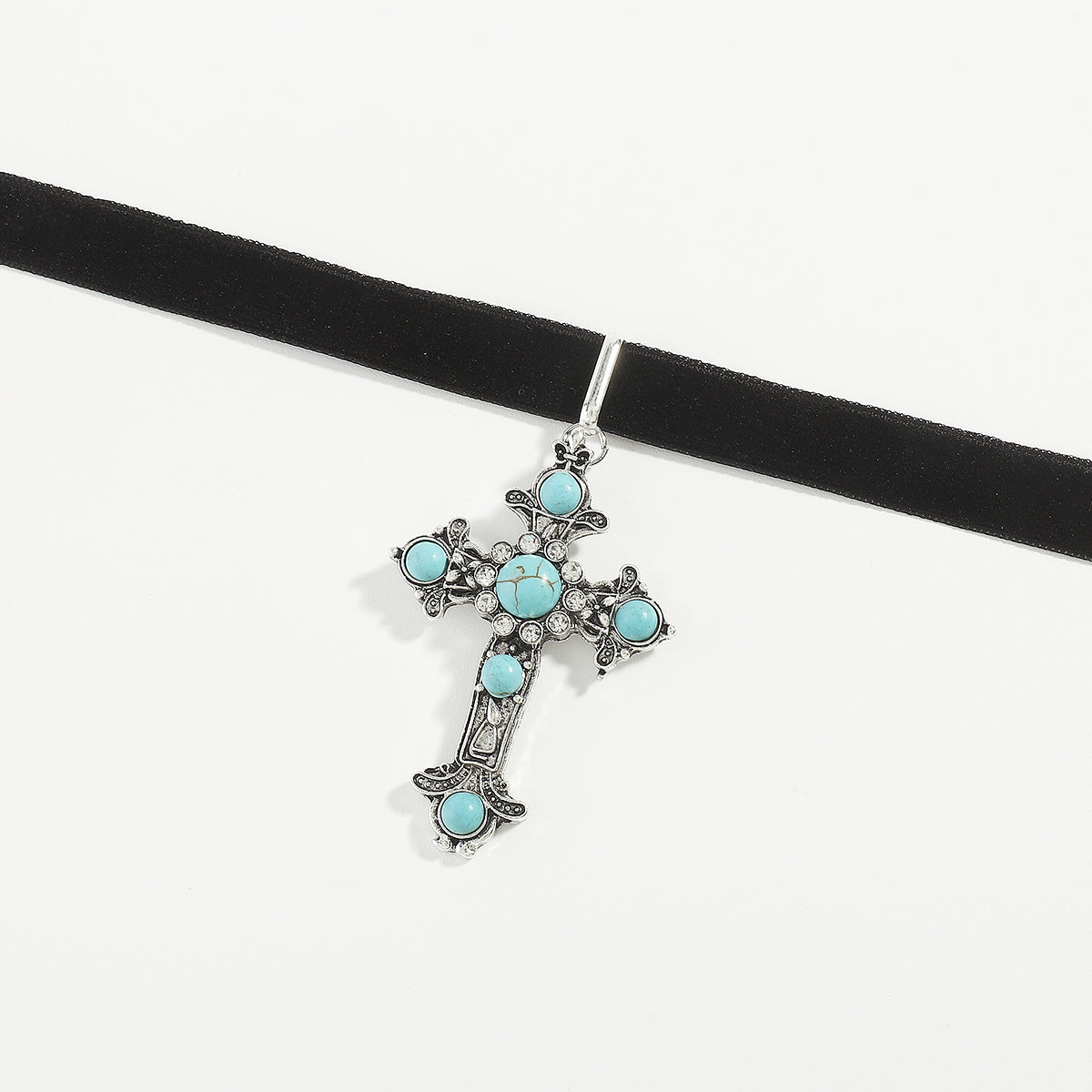 N11422 Vintage Turquoise Cross Pendant Necklace