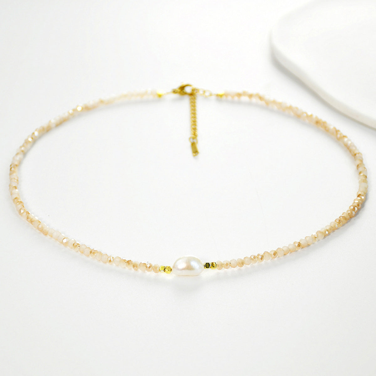 N11442 Mermaid Beaded Freshwater Pearl Necklace
