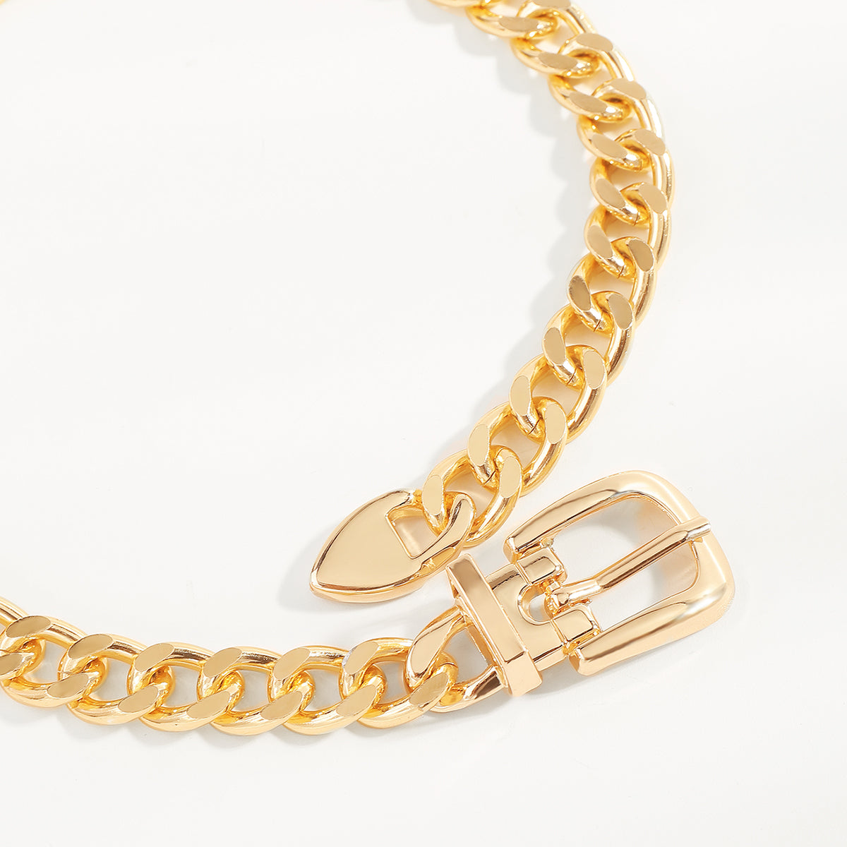 N11516 Vintage Adjustable Buckle Statement Necklace