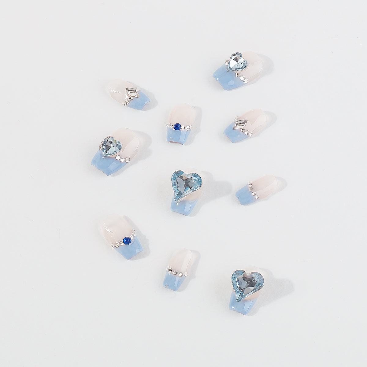 NC0021 Handmade Rhinestone Heart Press-on Nails