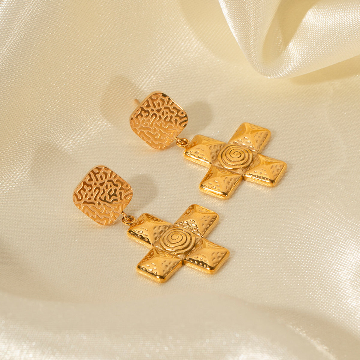 ZE0134 18K Stainless Steel Cross Dangle Earrings