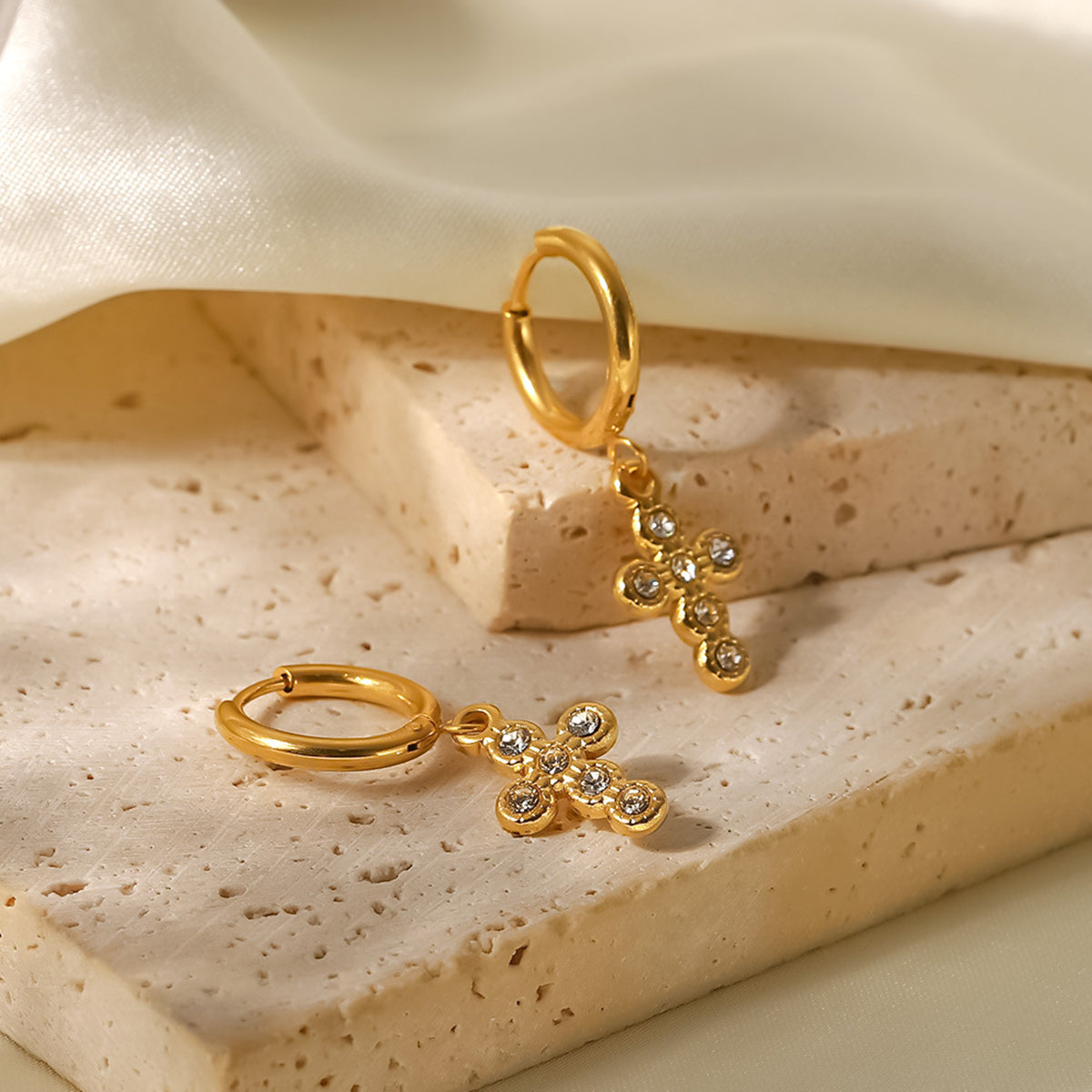 ZE0138 18K Gold Cross Crystal Pearl Dangle Earrings