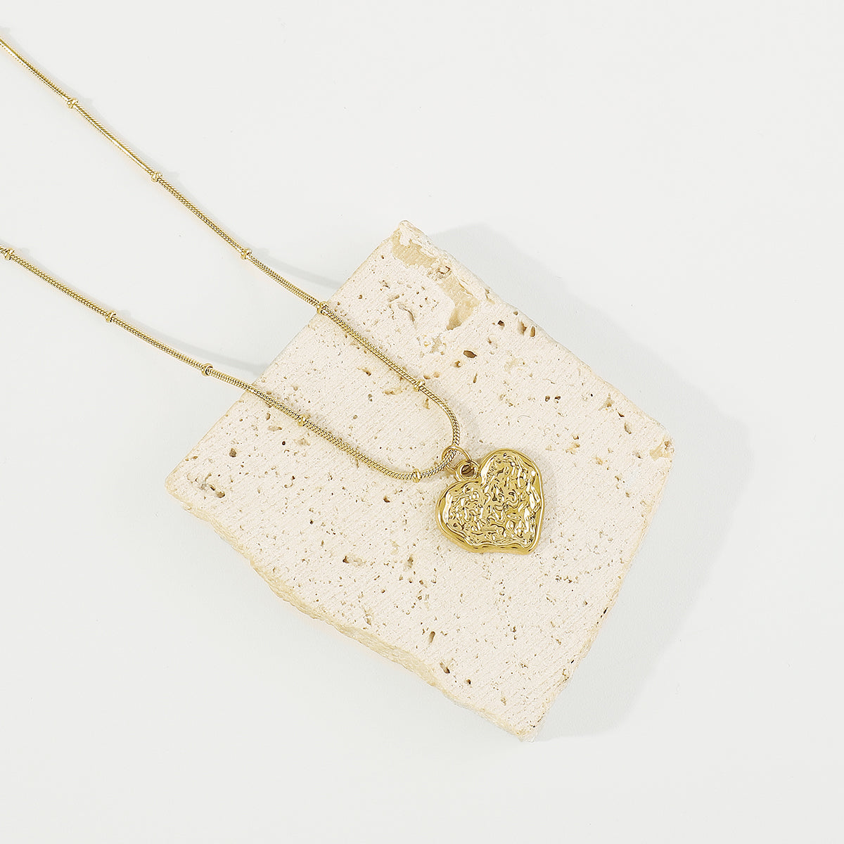 ZN0186 18K Gold Plated Stainless Steel Heart Necklace Tarnish Free