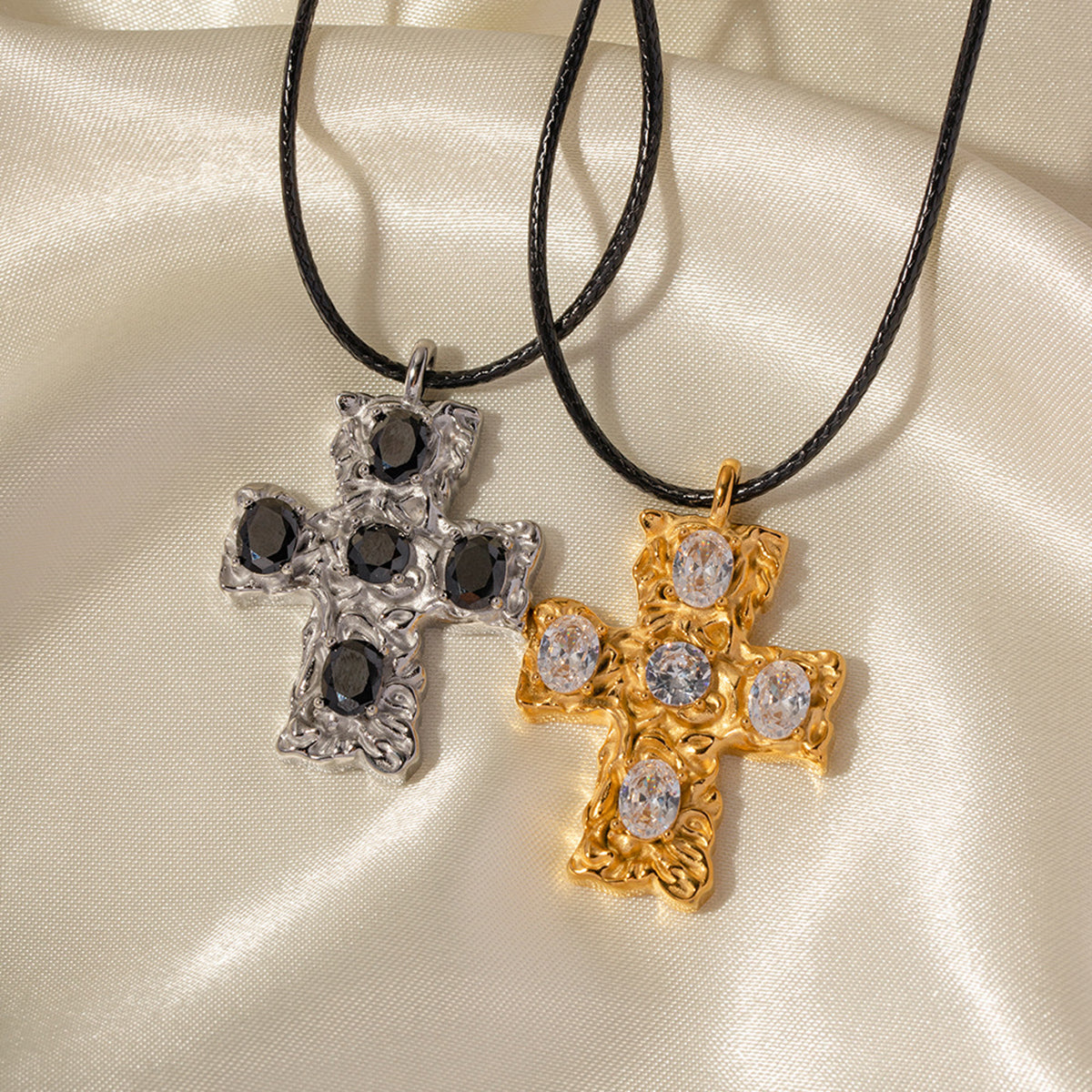 ZN0198 18K Stainless Steel CZ Cross Pendant Necklace