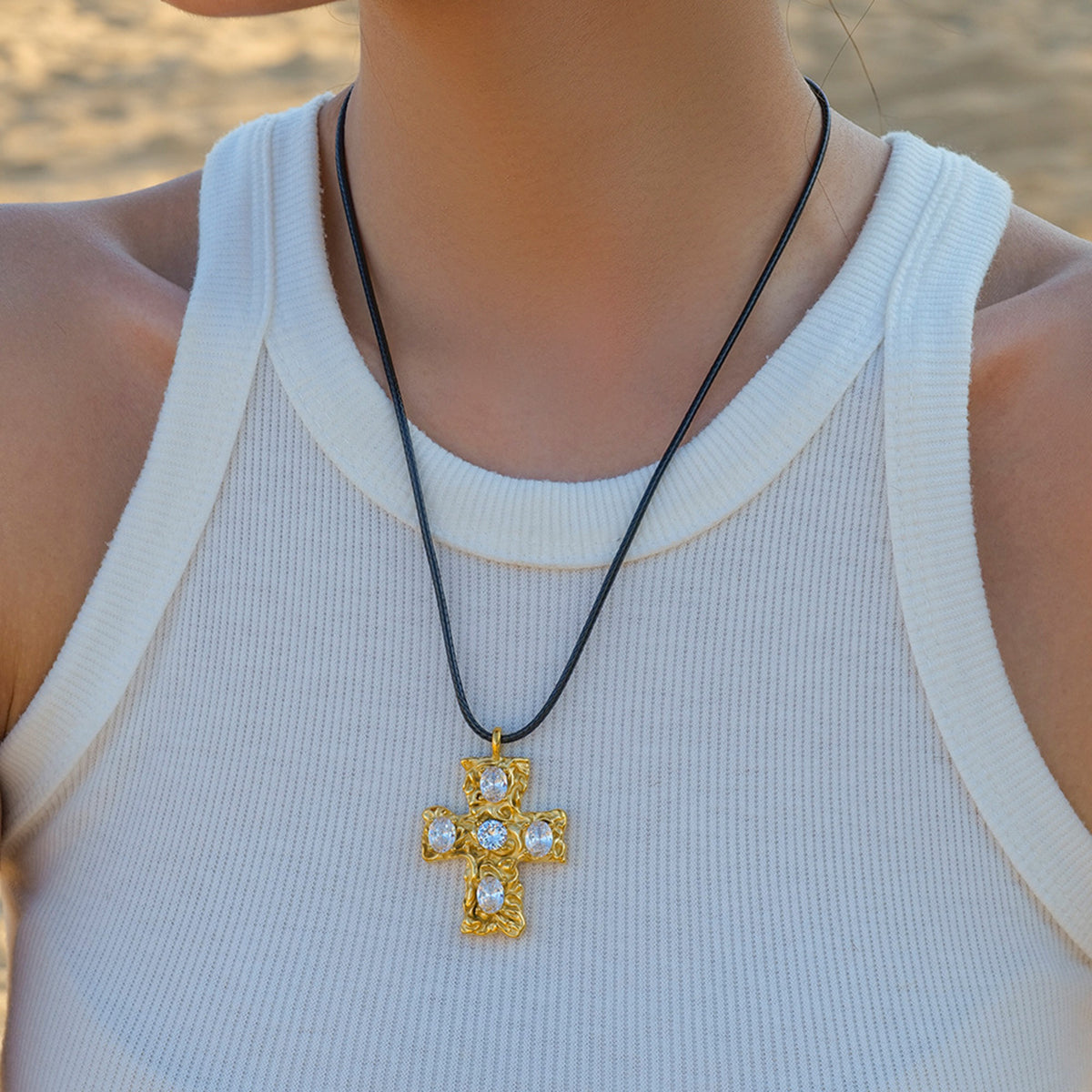 ZN0198 18K Stainless Steel CZ Cross Pendant Necklace