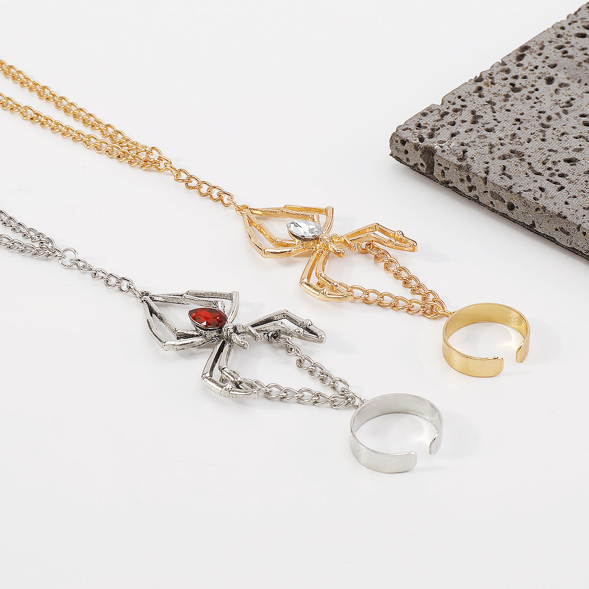 Spider Pendant Chain Bracelet Gold Metal Ring medyjewelry