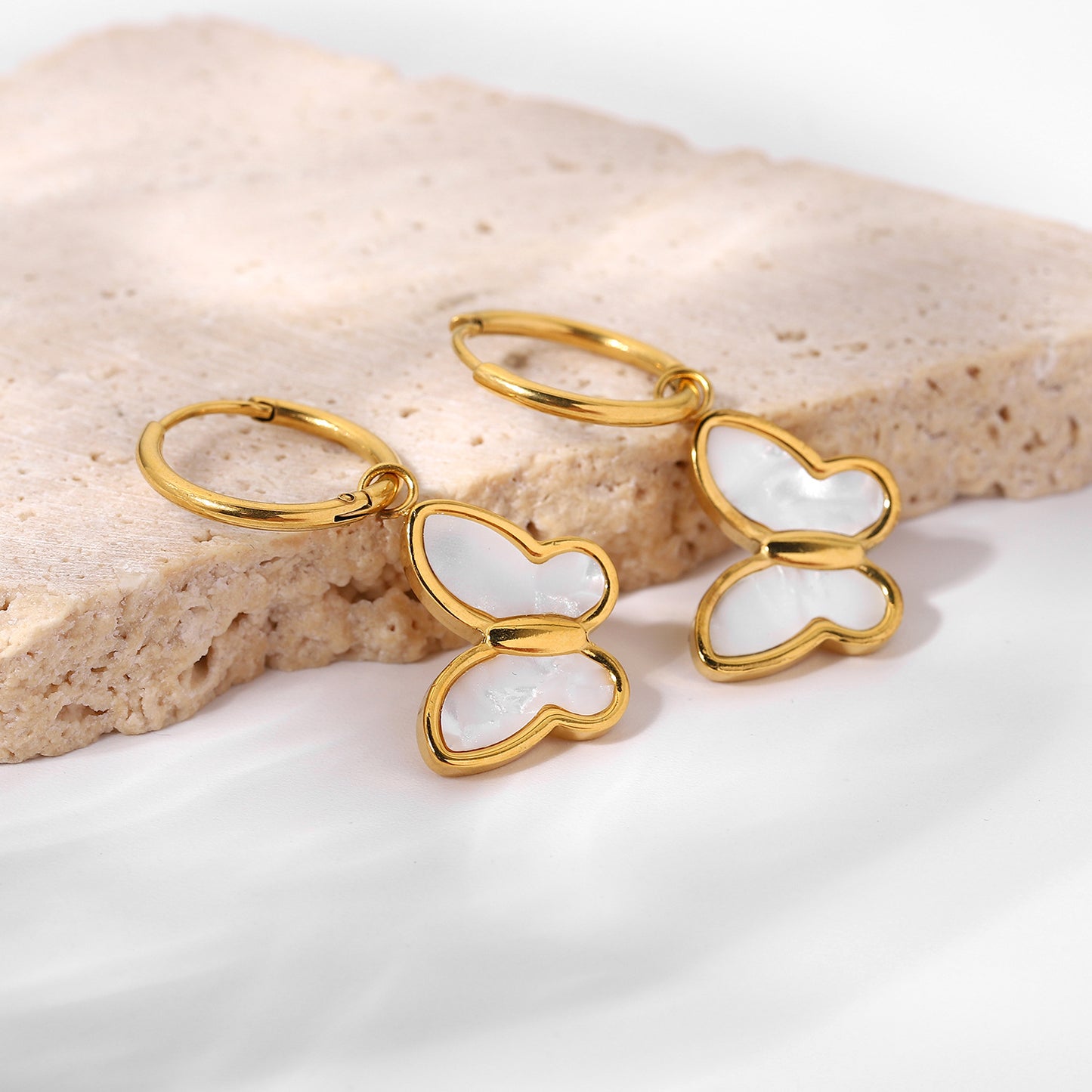 Butterfly Hoop Earrings medyjewelry
